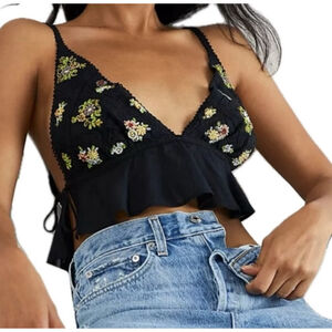 Women's Free People XS Black Floral Embroidered Crop Top
